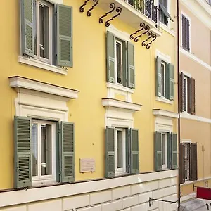 Garibaldi Piazza Di Spagna Casa de hóspedes